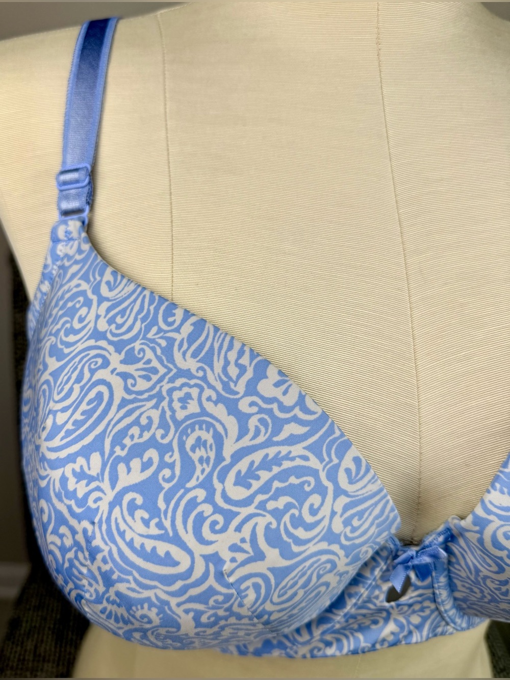 Torrid 40DD Blue Paisley T-Shirt Bra Lightly Lined Underwire Full Coverage - Picture 2 of 6